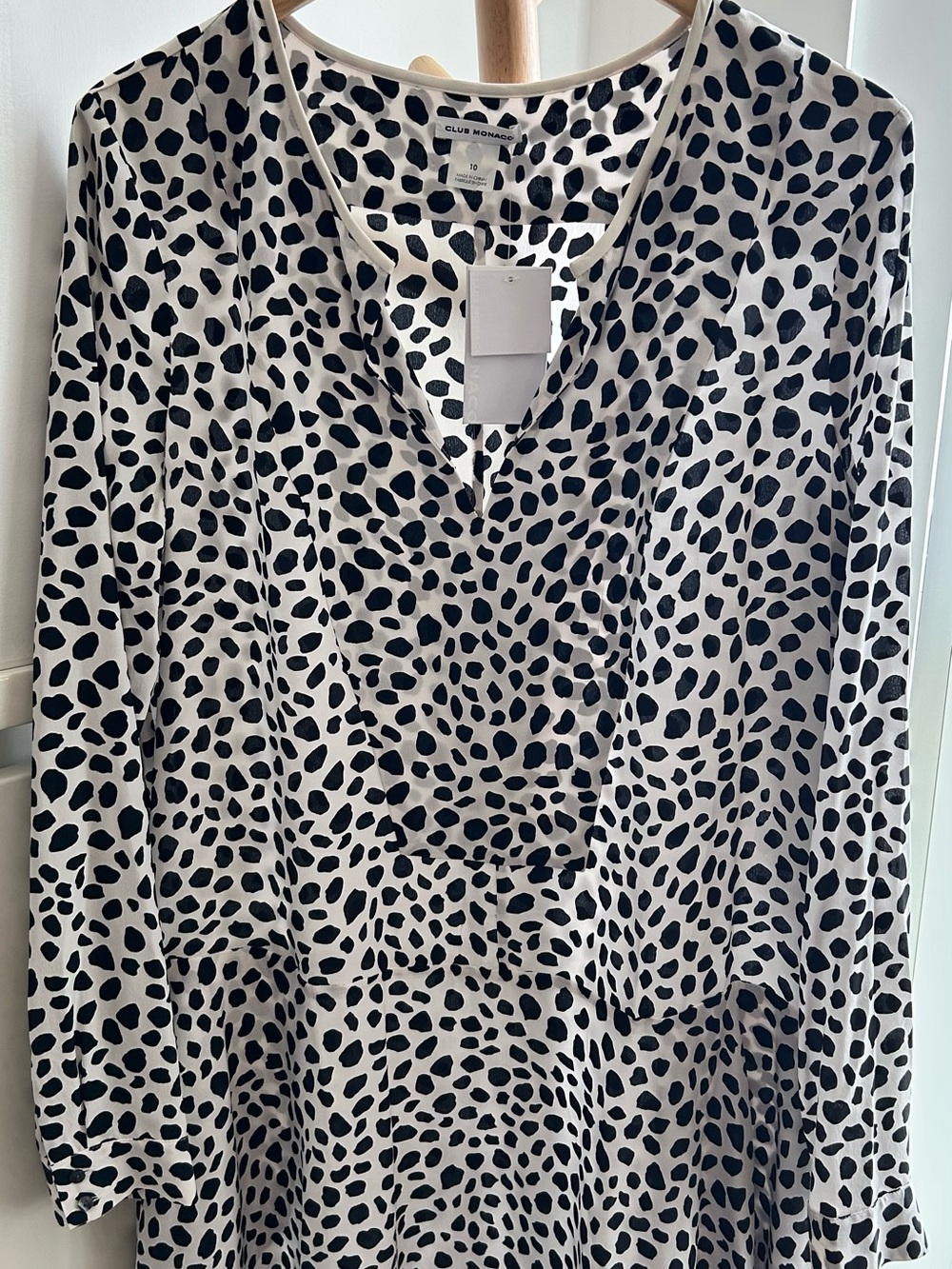 Club Monaco Black & White Printed Long Sleeve Dress